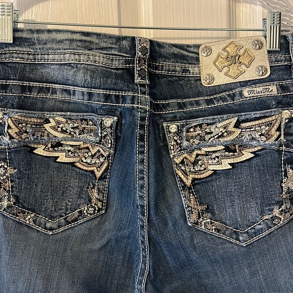 Buckle miss me boot cut jeans size 32/31